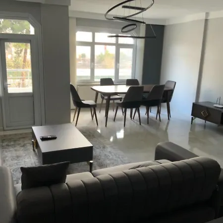Luxury Z-apart Family Homes 2 Bedrooms Wifi Near Metro Zeytinburnu Apartment